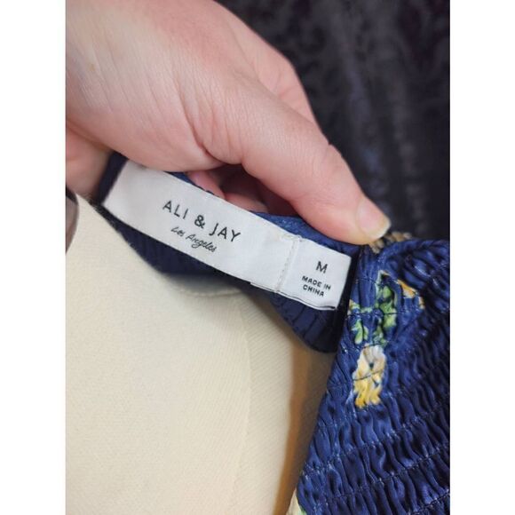 Ali & Jay | Barnsdell Smocked Floral Midi Dress - Picture 5 of 6